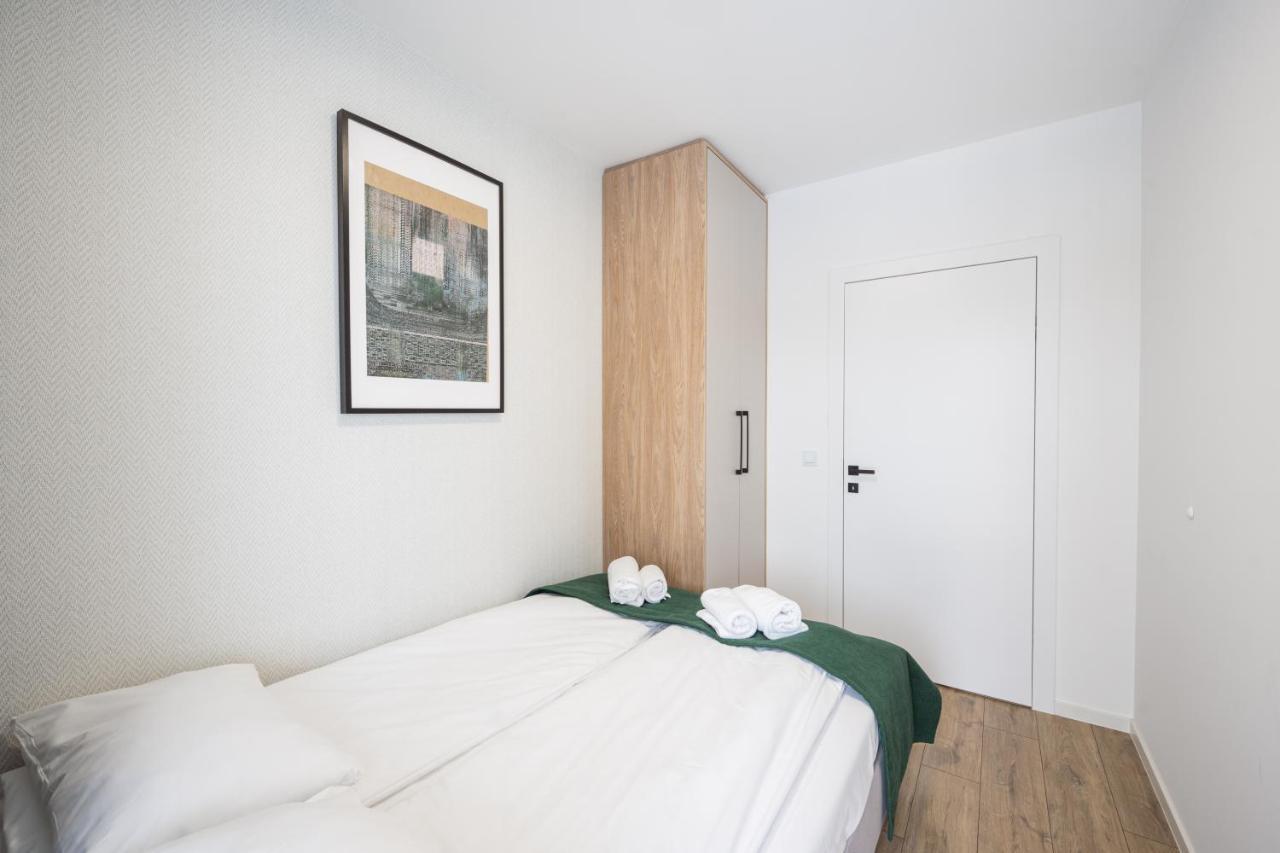 Marina Apartments Zoo Wroclaw Luaran gambar