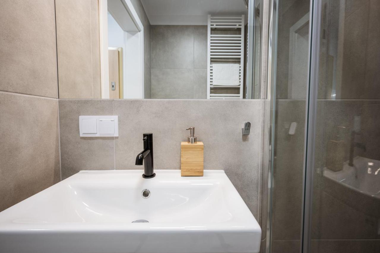 Marina Apartments Zoo Wroclaw Luaran gambar